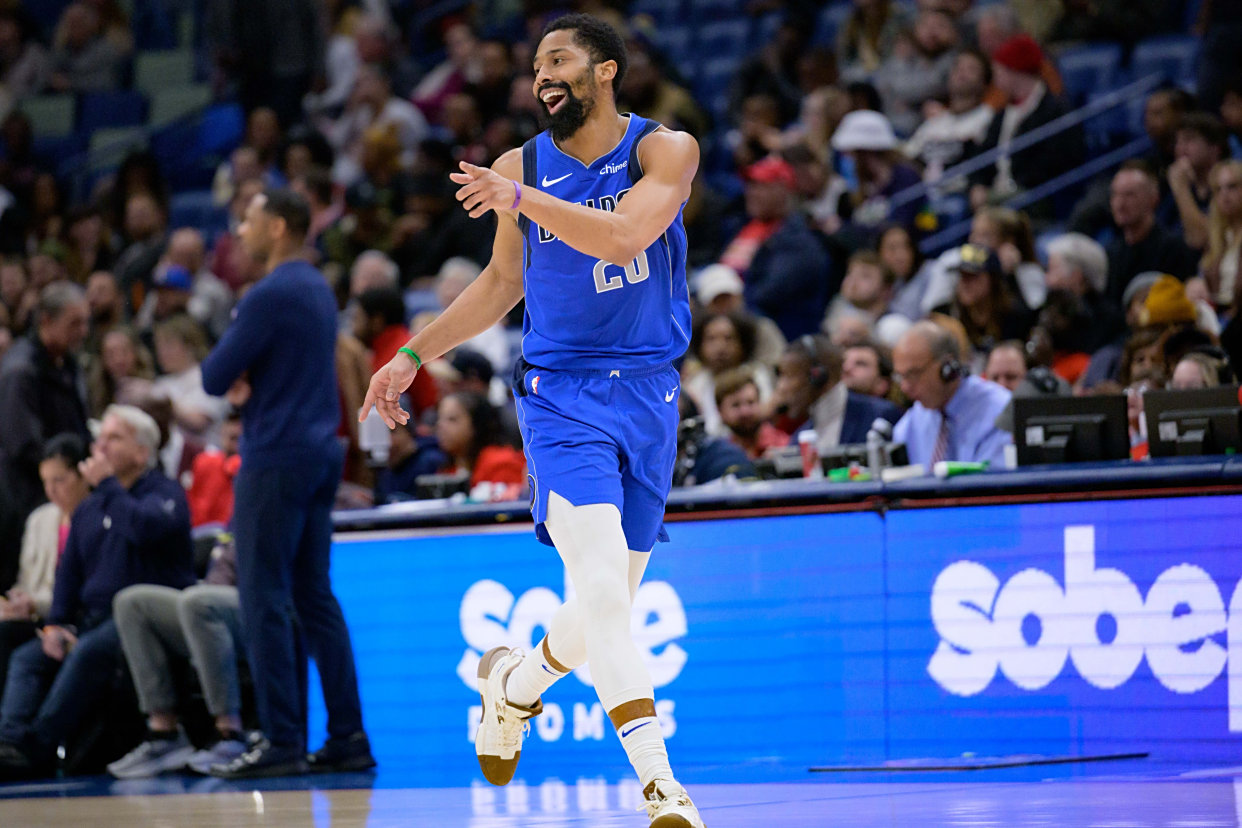 独行侠主场力克开拓者