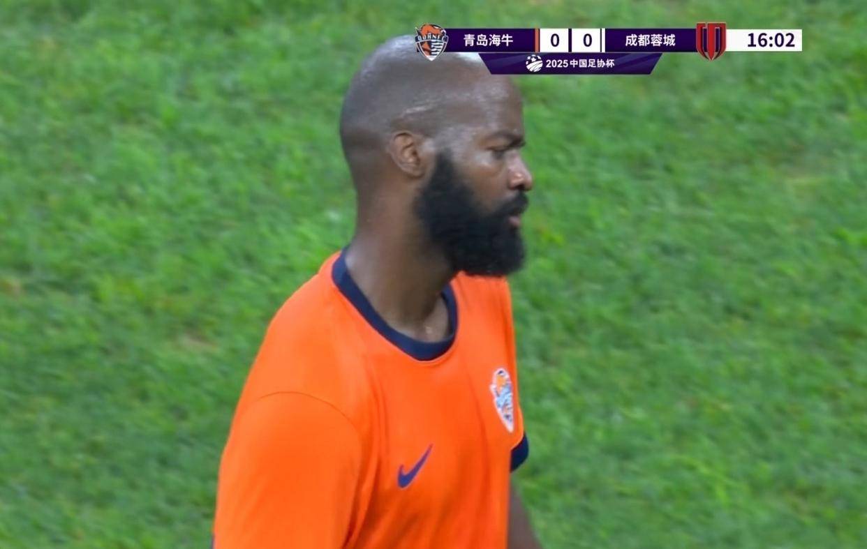 国安客场战胜恒大，重获联赛领头羊位置