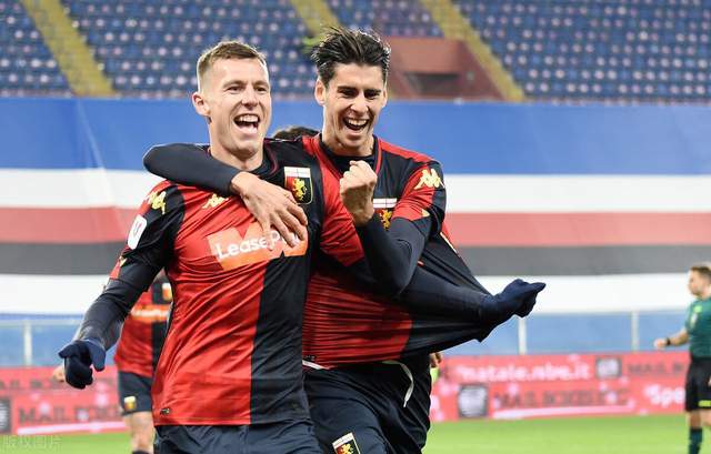 包含桑普多利亚客场爆冷不敌对手，失分滑落的词条